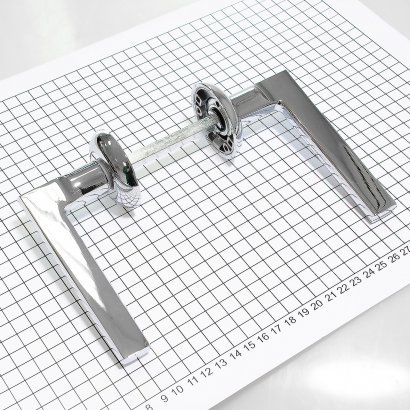 Ручка дверная DOORLOCK Zent A55R CP, полированный хром