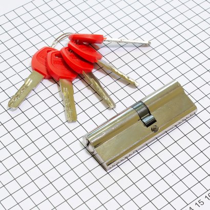 Цилиндровый механизм DOORLOCK V 2300Z N серия Variant, никелированный, 30x40мм, 5 перф.ключей
