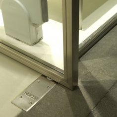 Дверной доводчик напольный GEZE TS500 NV c фиксацией на 120° EN1-4, серебристый